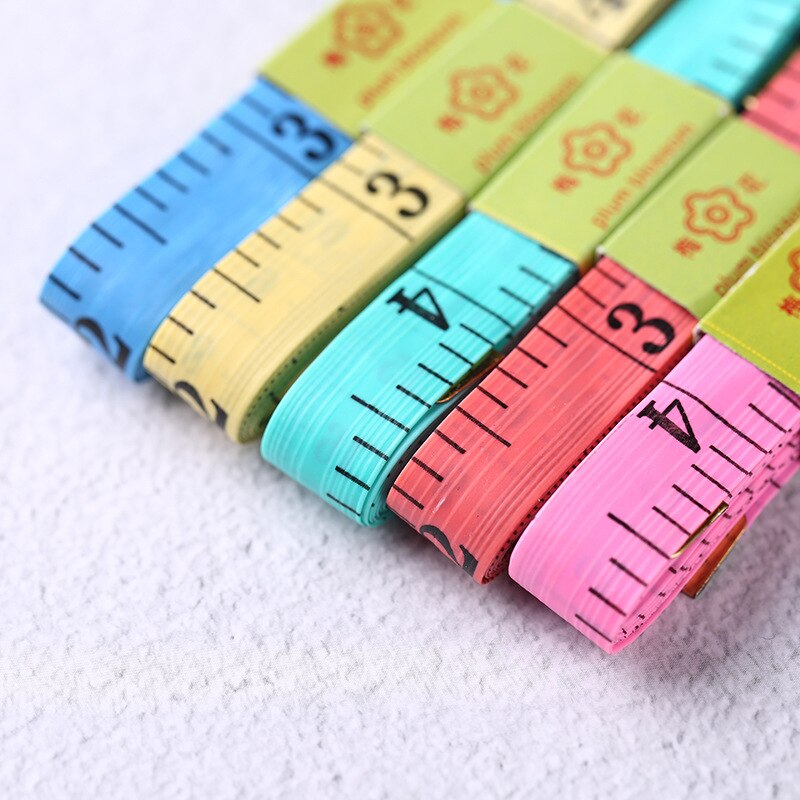 1,5 m, medidor de centímetros de Color aleatorio, costura a medida, cinta métrica, regla plana suave para medir el tamaño, herramientas de joyería corporal