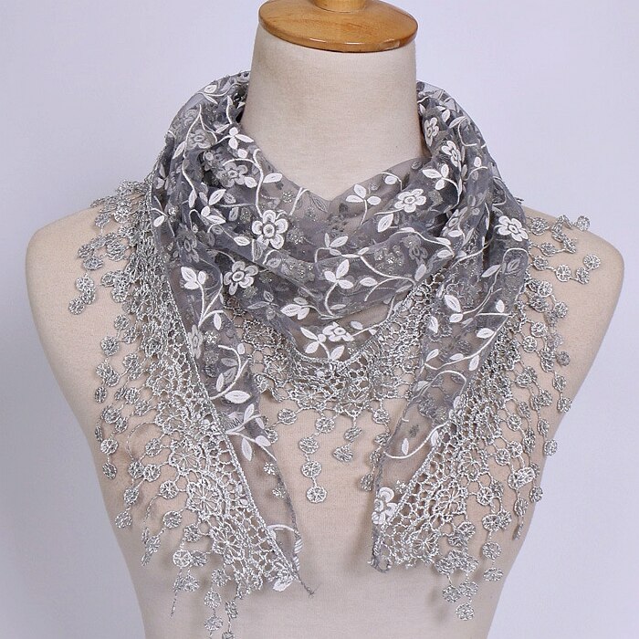 SOKUXILE Vrouwen meisje sjaal Bloem Kant Zijde Driehoek Vrouwelijke Baby Sjaals Kwastje Sjaals Lente Zomer 18 Kleuren Foto Accessoires