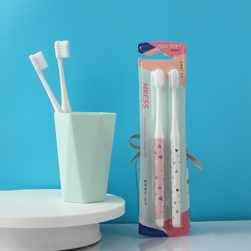 Brosse à dents à manche rond pour adulte, brosse à dents antibactérienne à ions argentés imprimés, brosse à cheveux douce pour la maison, deux paquets