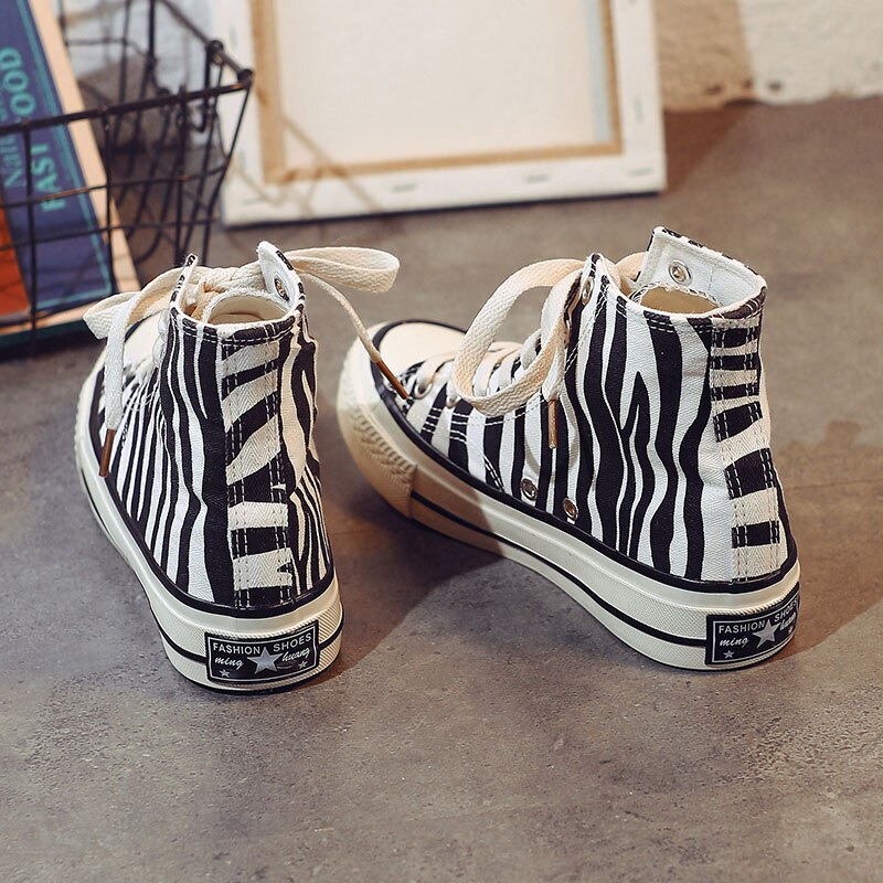 Zebra lærred sko kvinder høje sneakers kvinder snøre af fritidssko kvinder lejligheder udendørs vulkaniserede sko