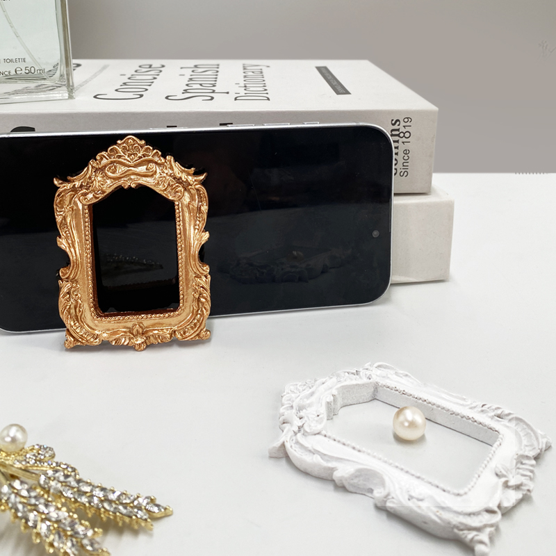 Mini marco de fotos dorado de resina europea, modelo en miniatura, marco de fotos, funda de teléfono DIY, accesorios de decoración, materiales