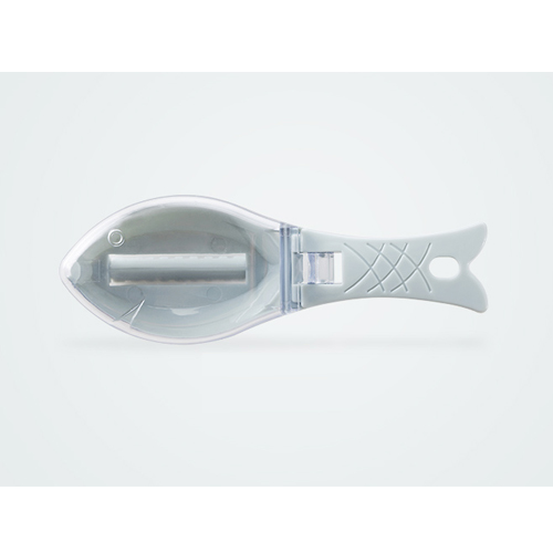 Fish Skin Brush Fish Scales Graters Scraper Fish Seafood Peeler Brush Graters Fast Remove Knife Cleaning Peeler Tools With Lid: light blue