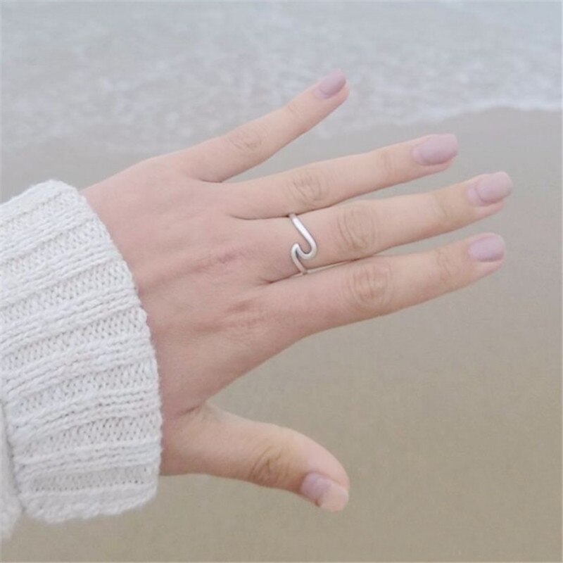 Mossovy Wave Legering Zilveren Ringen Charms Rose Gold Ring Minimalistische Sieraden Trouwringen voor Vrouwen Bague Femme Anillos Mujer