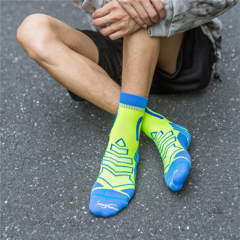 2Pair Men Cotton Sports Running Socks Comfortable Breathable Sweat-absorbent Deodorant Training Socks