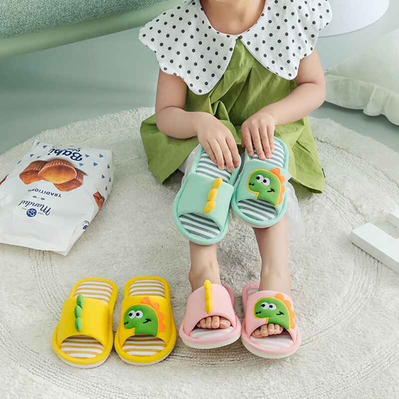 Printemps automne enfants pantoufles pour garçons filles fond souple anti-dérapant intérieur maison chaussures enfants dinosaure respirant lin pantoufles