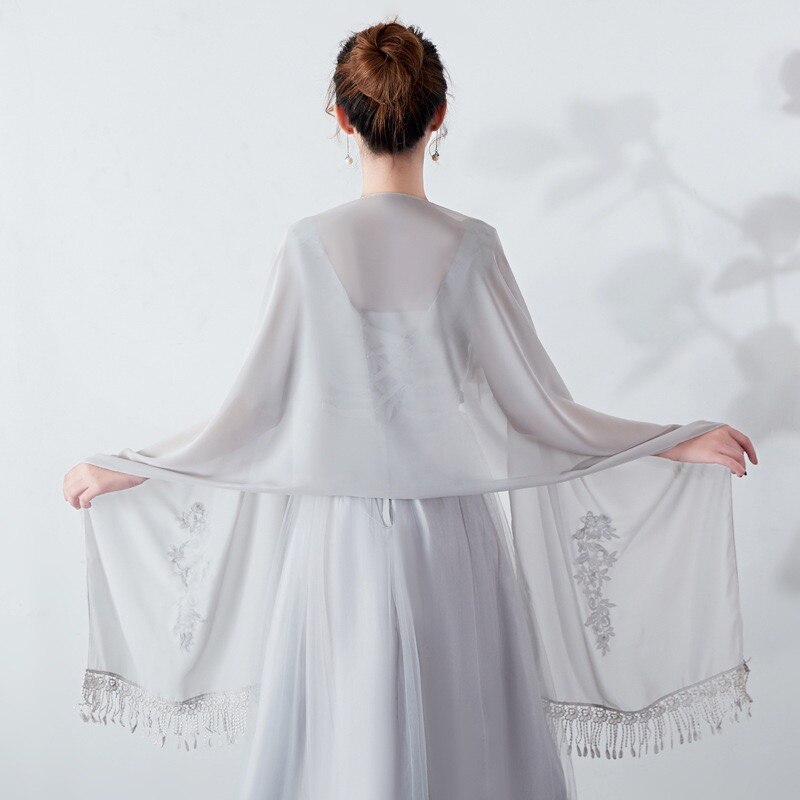 Longue mousseline de soie étole dentelle Appliques perlées robes de soirée châles de mariage enveloppes avec gland Capes de mariée fête