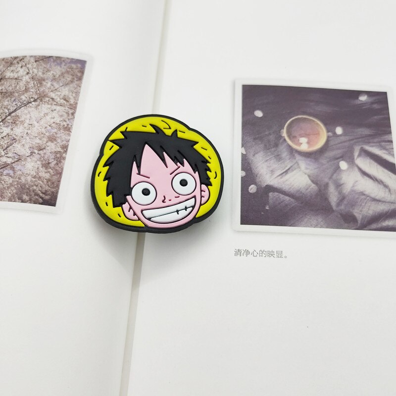 Di trasporto Del NUOVO Fumetto Rotondo Universale Del Telefono Mobile Titolare Anello Airbag Gasbag fold Del Basamento della Staffa di Montaggio Per il iPhone XR Samsung Huawei Xiaomi: Luffy