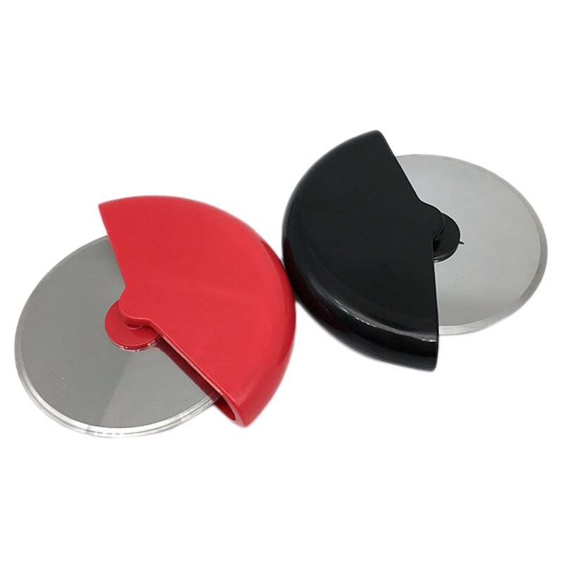 Pizza Cutter Wheel Noodle Maker Baking Tool,Stainless Steel With Cover