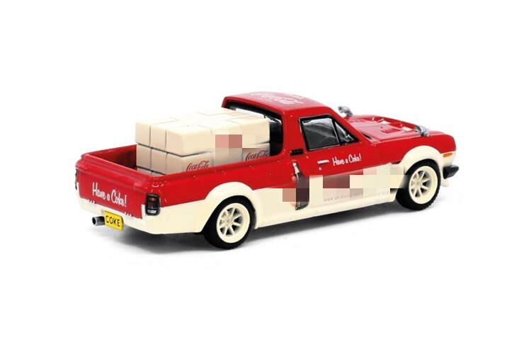 INNO64-camión agrícola Nissan Hakotora, modelo de coche fundido a presión, rojo y amarillo, 1:64