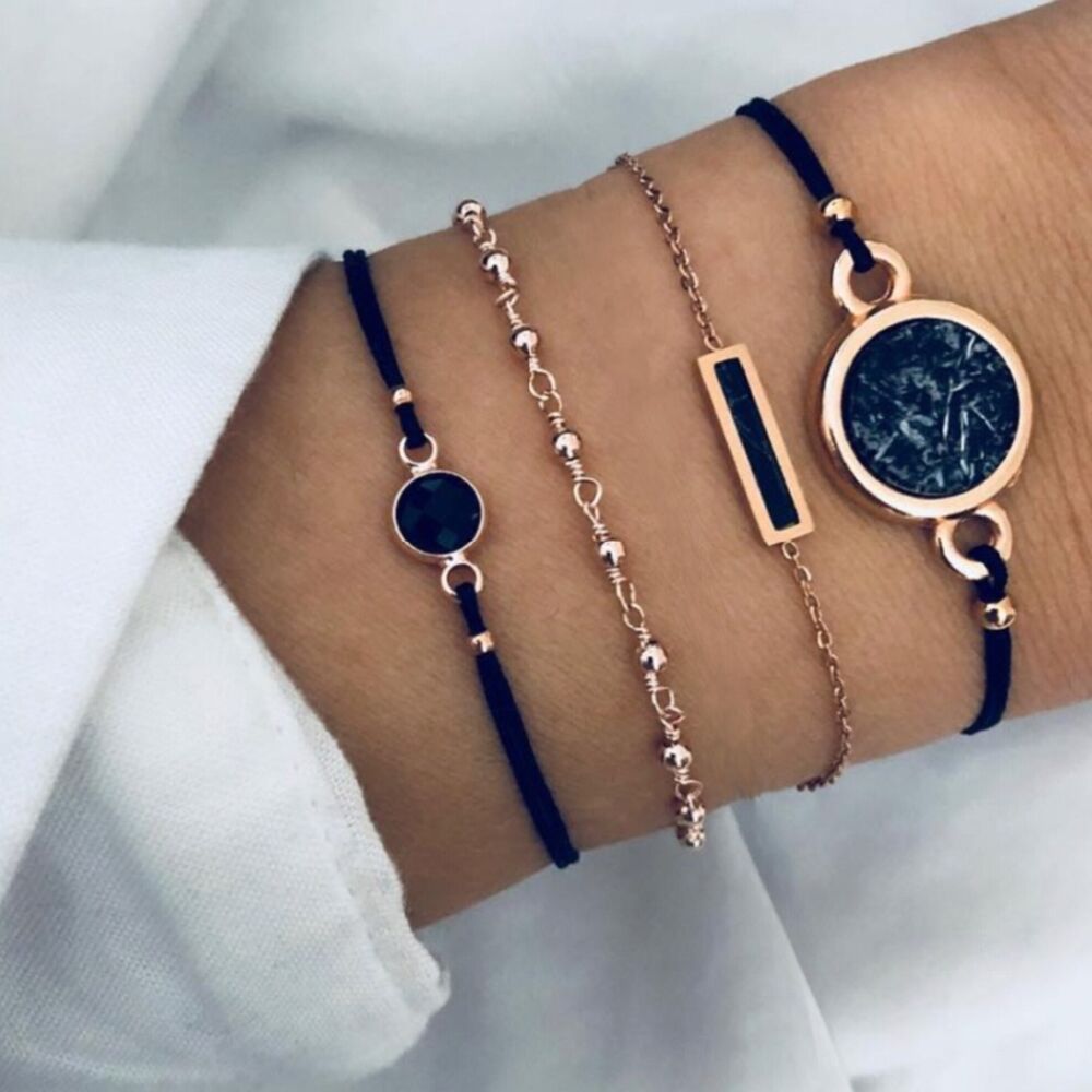 Conjunto de 4 pulseras esmaltadas con cabeza de ciervo para mujer, set de PULSERAS CON ABALORIOS de cabeza de ciervo, cadena de cadena con mapa de piedra negra, de joyería