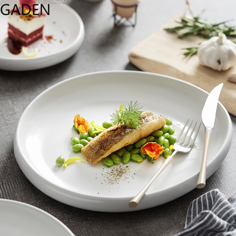 Assiette à dîner en céramique blanche irrégulière, assiette à soupe en forme d&#39;assiette à dîner à la maison, vaisselle de table, grande assiette occidentale