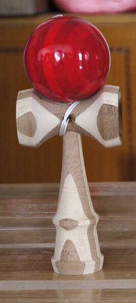 18.5cm bambus pu maling træ kendama bolde dygtig jumbo kendama snor udendørs jonglere spillebold legetøj til: Rød