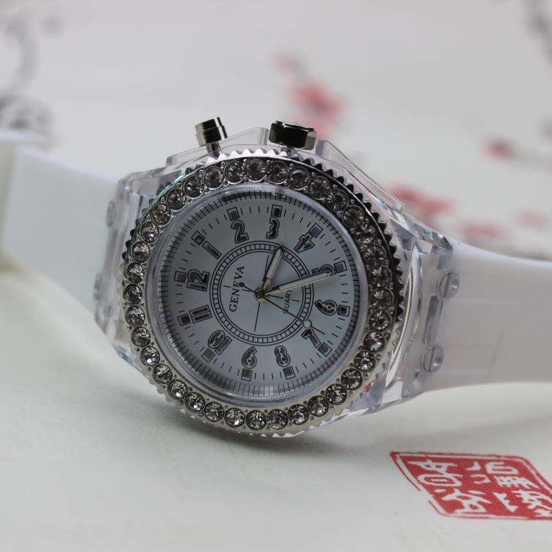 Led silikone ur kvinders mænd sport damer udendørs armbåndsur relogios masculino lysende ure erkek kol saati reloj: Hvid