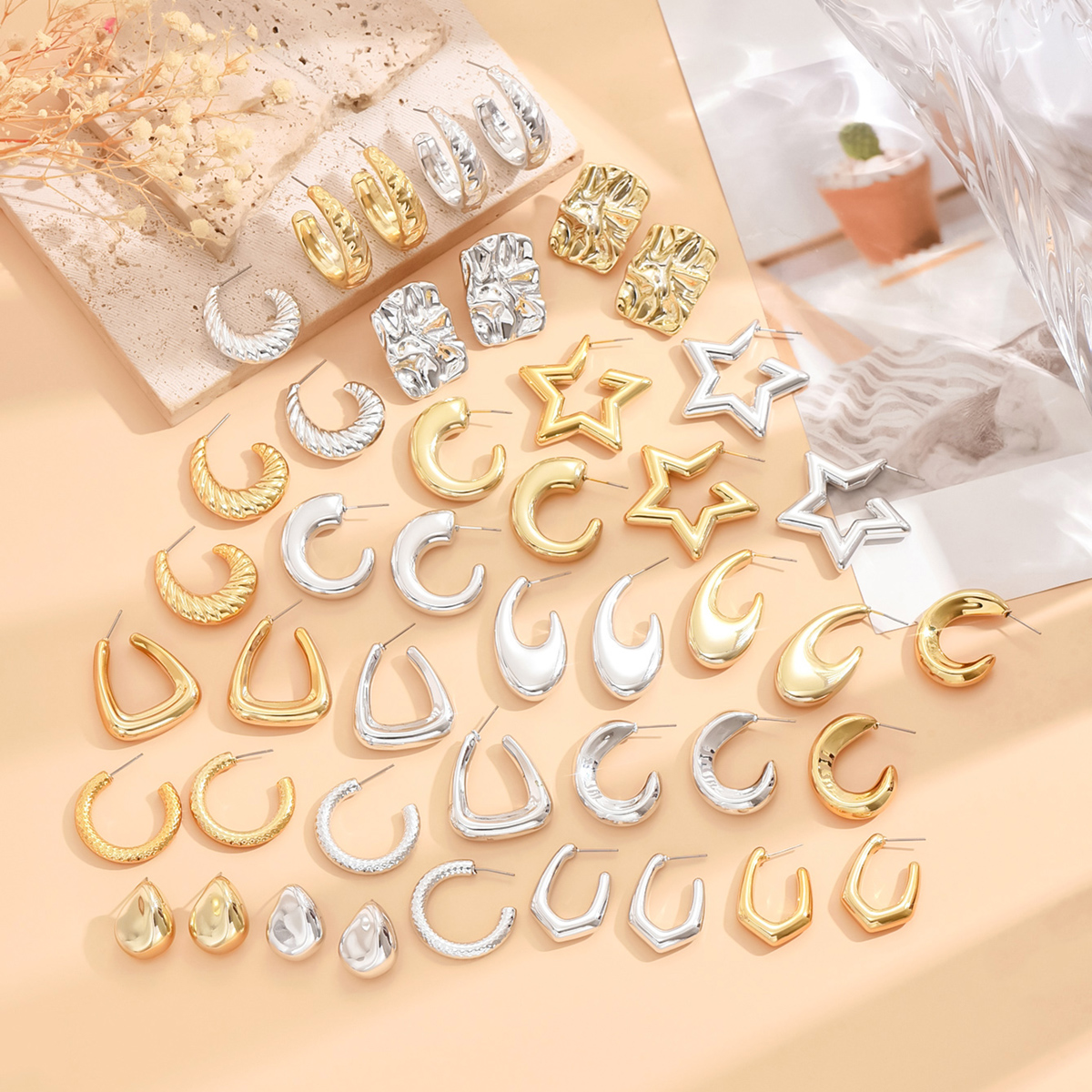 Pendientes geométricos irregulares de Color metálico para mujer, aretes con personalidad de estilo minimalista, de joyería 2024