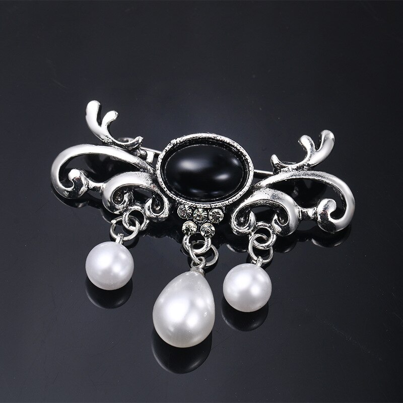 Rhinestone Broches Voor Vrouwen Parel Metalen Pinnen Sjaal Gesp Clip Kleding Accessoires Kerst Sieraden: M