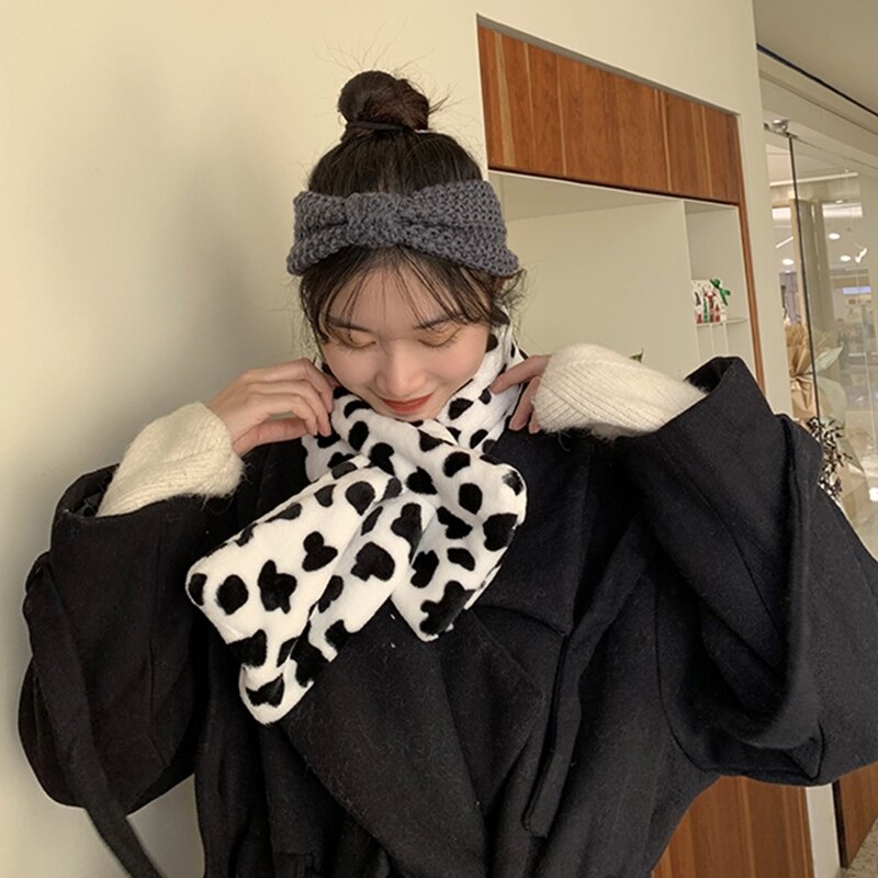 Kvinder vinter fluffy varm ko print hættetrøje øreflap cap krave tørklæde opbevaringspose 83xf
