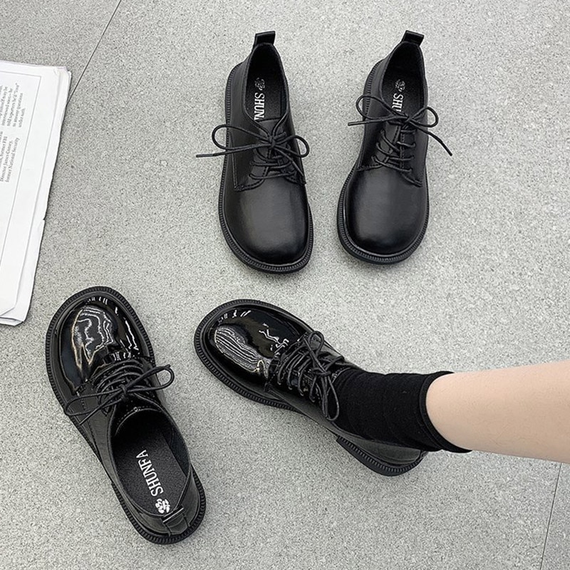 Zapatos Oxford de charol con cordones para mujer, zapatillas informales de punta redonda, planas, de Lolita, para primavera y otoño, 8905N