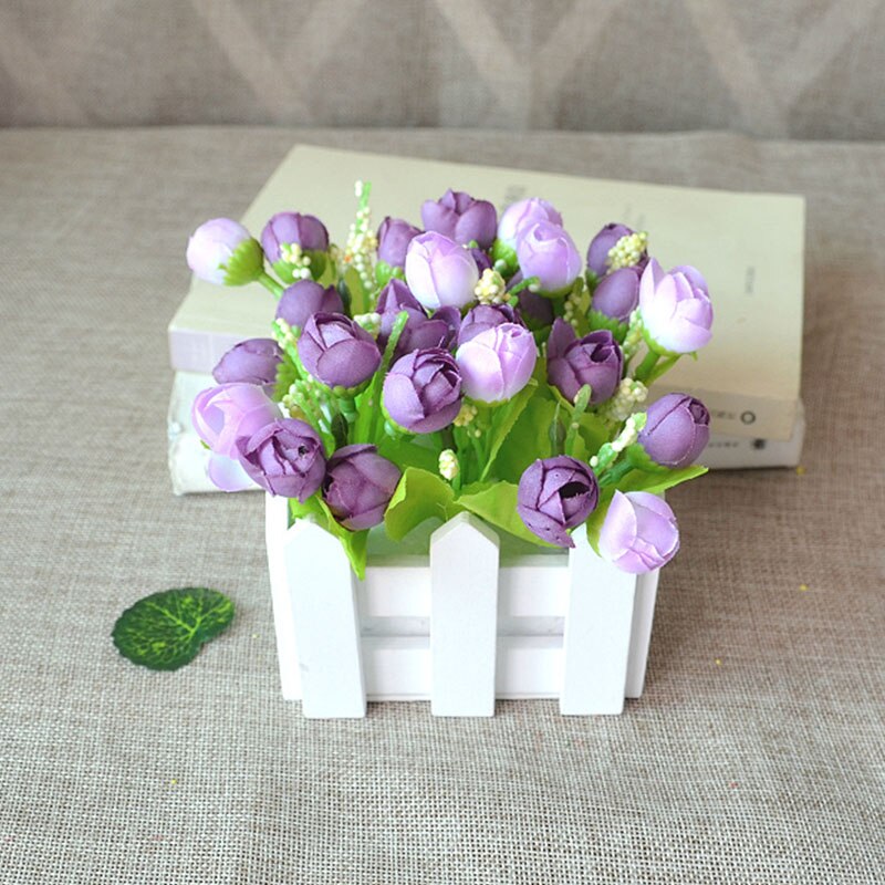 1 sett tregjerdevase + blomsterrose og tusenfryd silke kunstige blomster hjemmedekorasjon hageinnredning bursdag: G