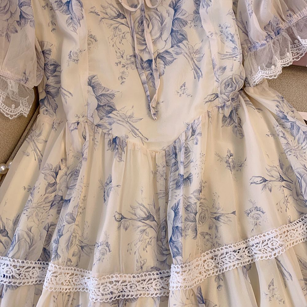 Plus-size women's summer casual commute loose comfortable dress chiffon print square collar lace-up with petal sleeves dress big