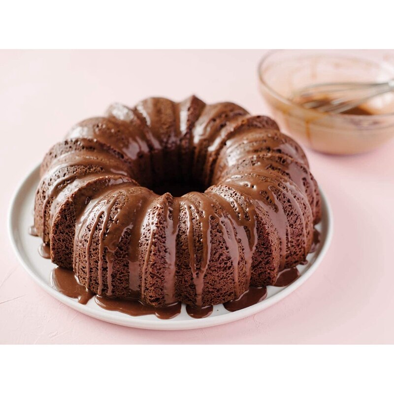 Round Non Stick Fluted Cake Pan Tin Ring Round Baking Tray Bakeware Mould Pan for Donut, Muffin, Cake, Cookie, Pudding