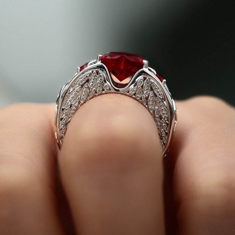 Klassische Frauen Rot Herz Zirkon Ring Prinzessin Ring Hochzeit Engagement Zubehör Schmuck Für Weibliche Freund Beste