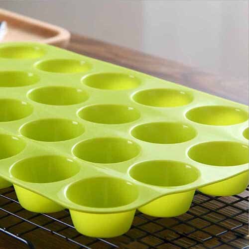 24 Cup Silicone Muffin Mallen Mini Cookies Cupcake Pan Tray Mould Bakvormen Set 33 cm x 22 cm Snoep Voor cake Bakken 4 Kleuren 10160B: Green