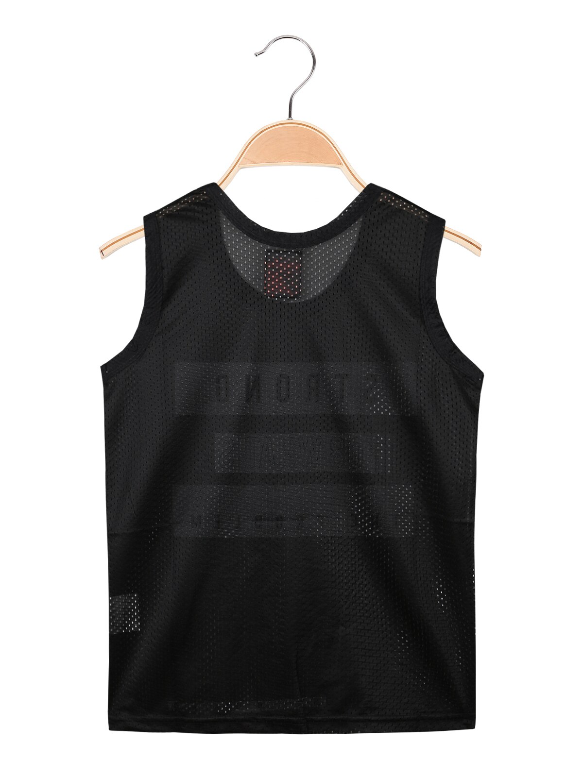 Hemdje geperforeerd met printen belettering