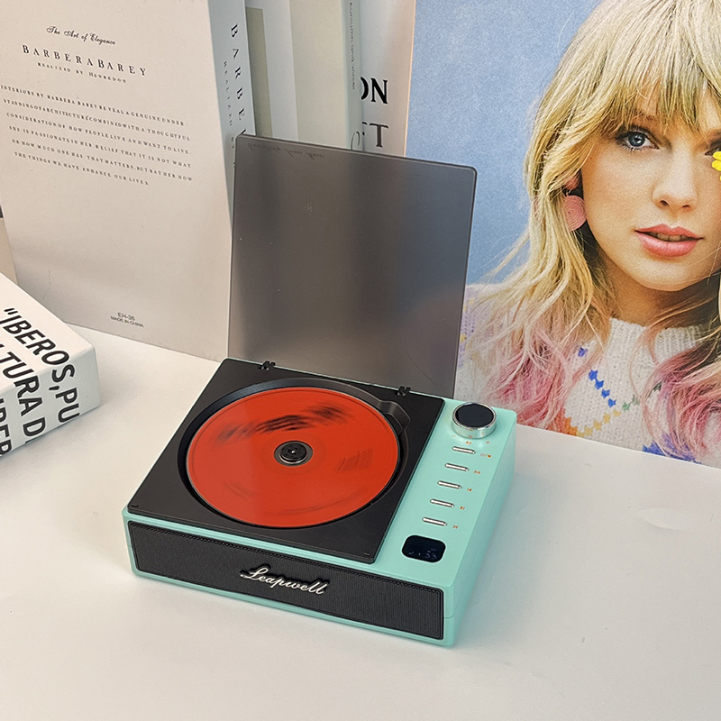 Portable CD Player Wireless Bluetooth Speakers FM Radio Music Album Player Home CD Machine With Screen, Rechargeable: green