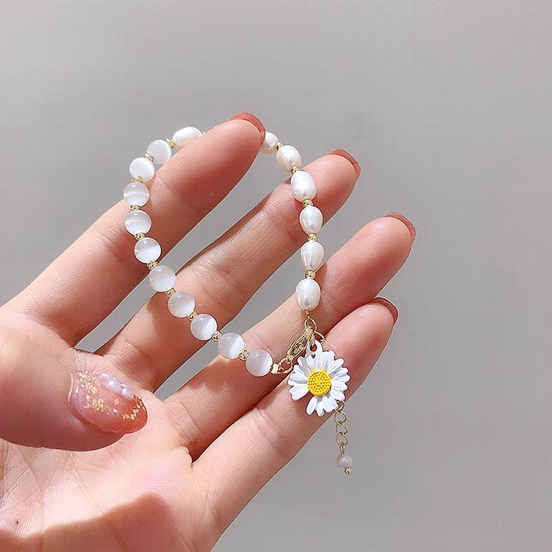 Koreanische Oval Perle Opal Gänseblümchen Blume Armbinde Für Frauen Neue Schmuck Einstellbar Einfache Armbänder