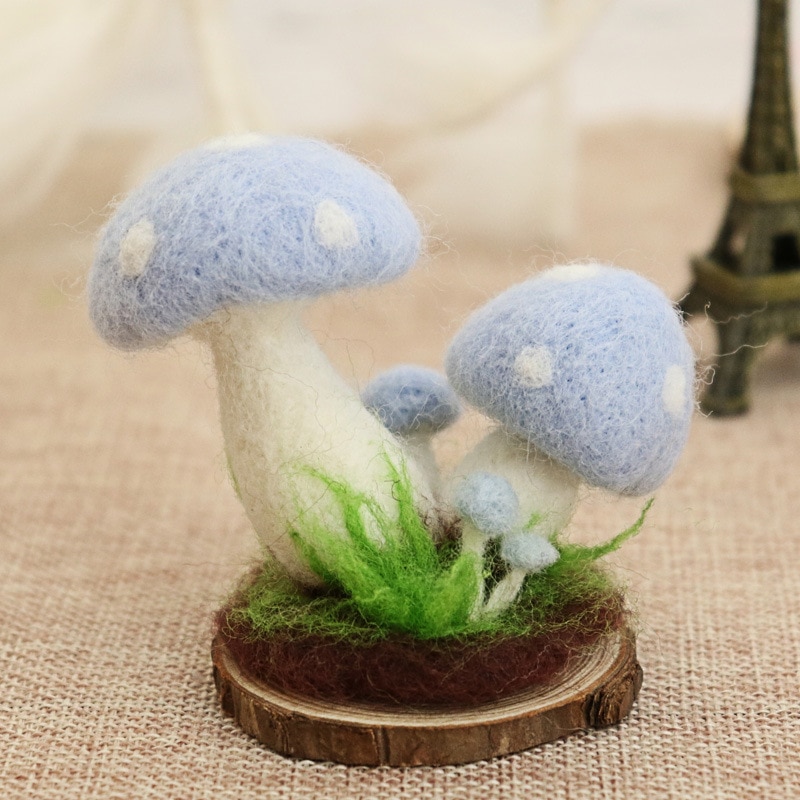 DIY Wool Felting Kit of Mushroom Plant With with Needle Handmade Craft Needlework Sewing Accessories Felt Poked Kit for Adults