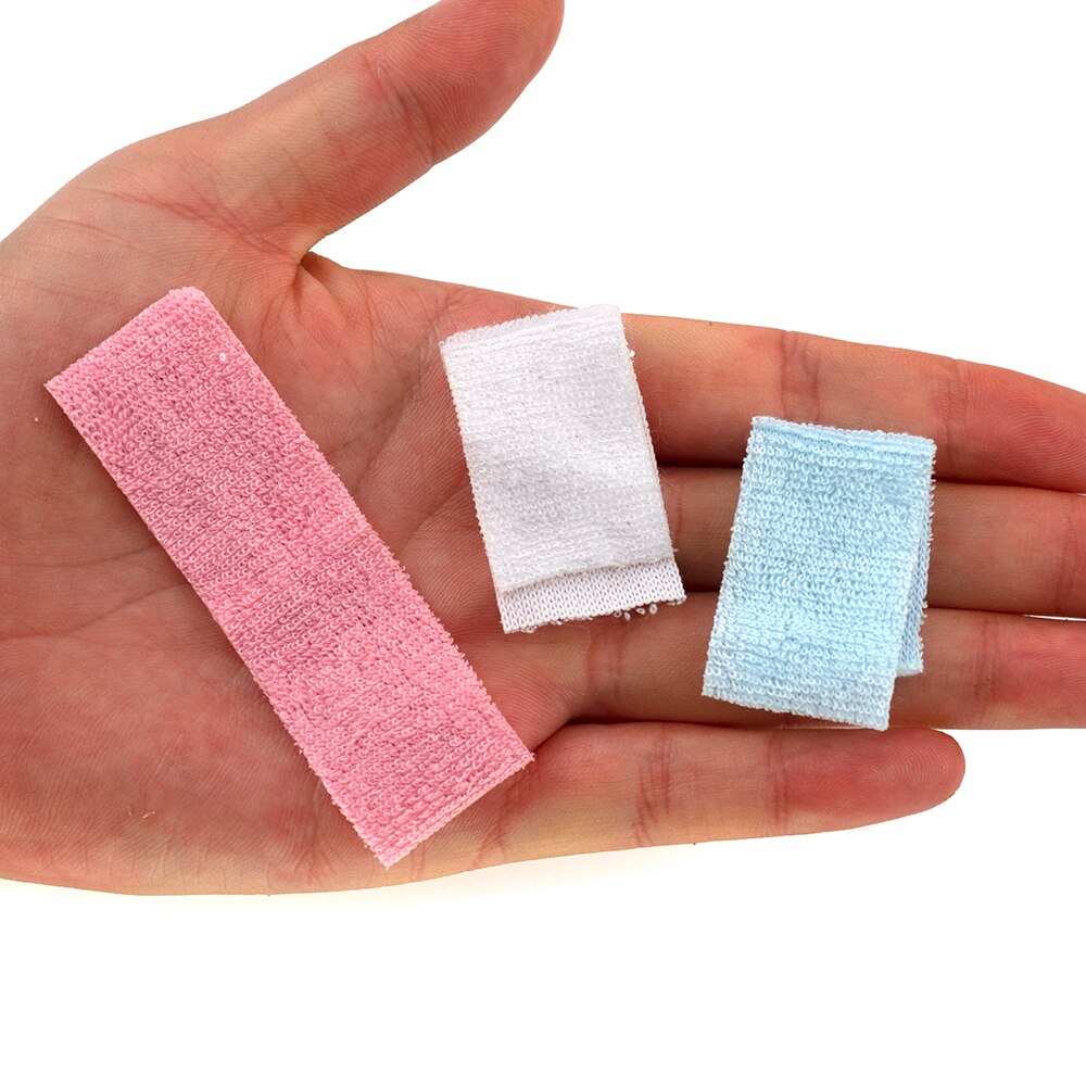 3Pcs 1/12 Dollhouse Miniature Accessories Mini Bathroom Hand Towel Simulation Model Toys for Doll House Decoration