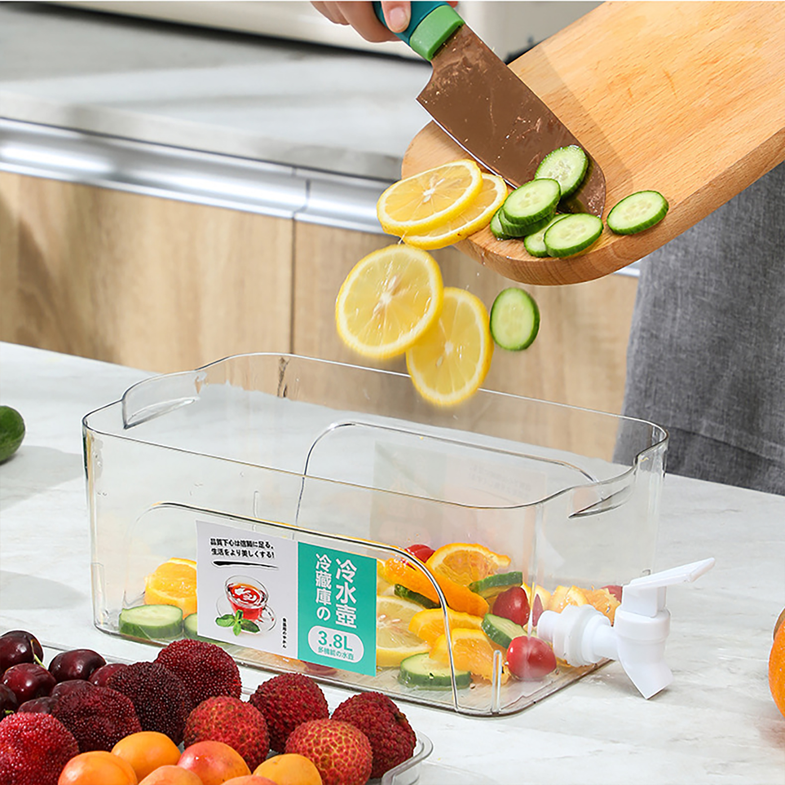 3.8L Large Capacity Beverage Dispenser Plastic Water Juice Drink Pitcher Box with Tray for Fruits Leak Proof Drink Dispenser