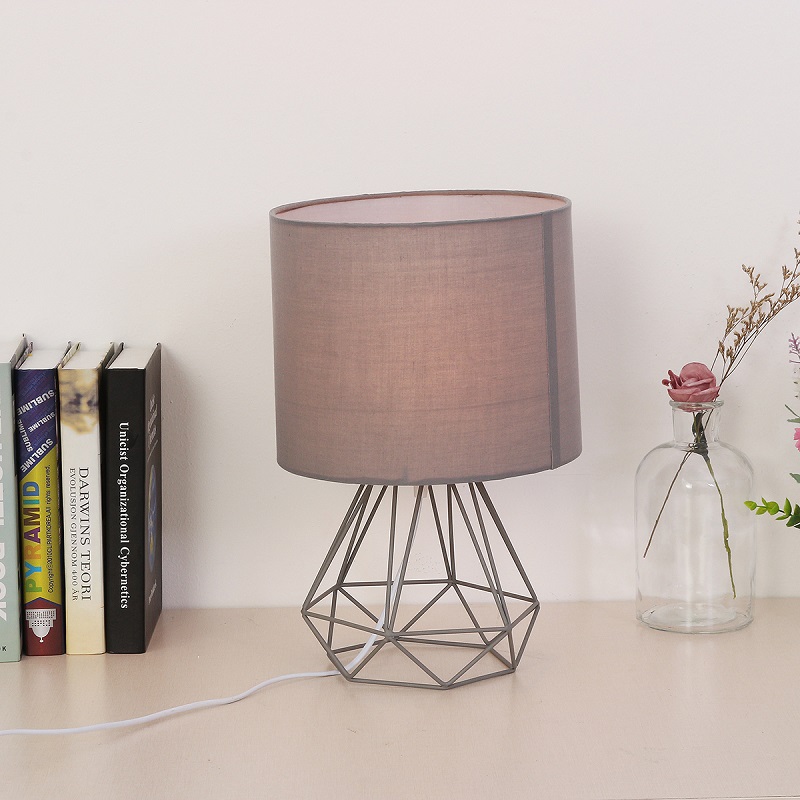 Geometrische Beugel Tafel Lampen E27 Lampvoet Decoratieve Retro Schaduw Tafel Lichten Nachtkastje Home Verlichting Voor Slaapkamer Woonkamer: Type1