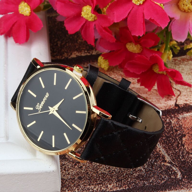 Dameshorloges topmerk casual leren band dameshorloge eenvoudige quartz polshorloges voor vrouwen damesklok reloj mujer: Zwarte kleur
