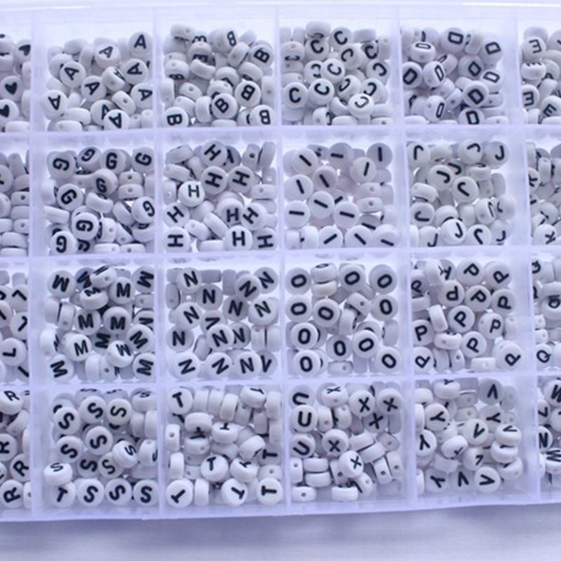 1200 sztuk A-Z alfabet literowy serce białe koraliki akrylowe okrągłe dla DIY tworzenia biżuterii rzemiosło nazwa bransoletki naszyjnik