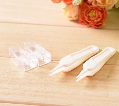 Babymelk Tanden Doos Spaans Engels Russion Baby Hout Tand Doos Baby Tand Organizer Kids Bladverliezende Opslag Verzamelen Houten Doos: Tweezer