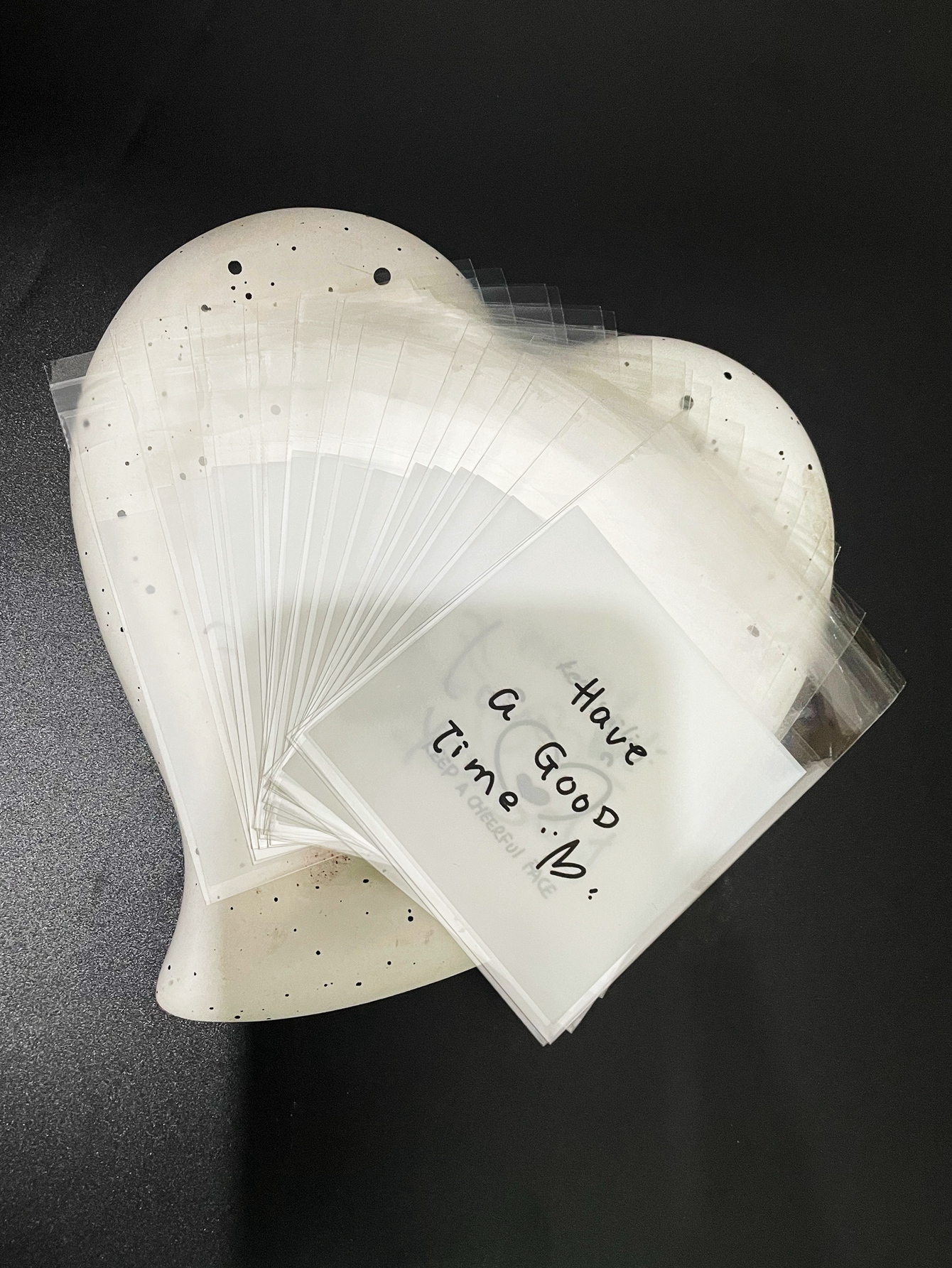 100pcs Lovely Doodle Black And White Small Wrap Opp Self-sealed Bag, Keep Smile, Have A Good Time Pattern Decor Bags