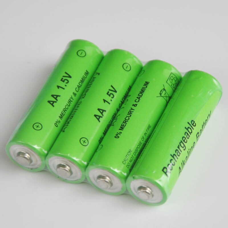 4 stuks/partij 1.5v 3000 mah aa-batterij alkaline oplaadbare batterij 2100 mah 1.5v aaa-batterij voor zaklamp oplaadbare batterij