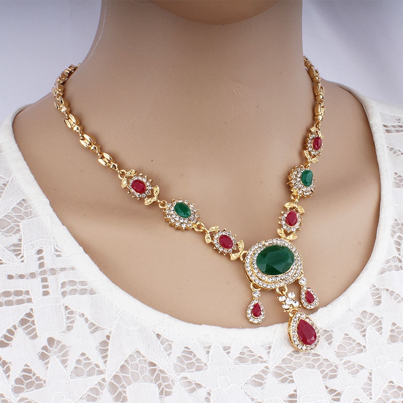 Jiayijiaduo Indien charme elegante hochzeit schmuck-einstellen Gold-farbe halskette ohrringe harz zubehör kleidung zubehör frauen