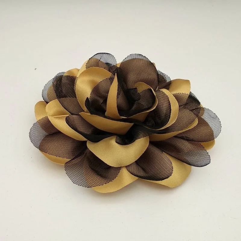 Vintage Stof Bloem Broches voor Vrouwen Kraag Pinnen Sjaal Gesp Corsage Bruiloft Sieraden Kleding & Accessoires