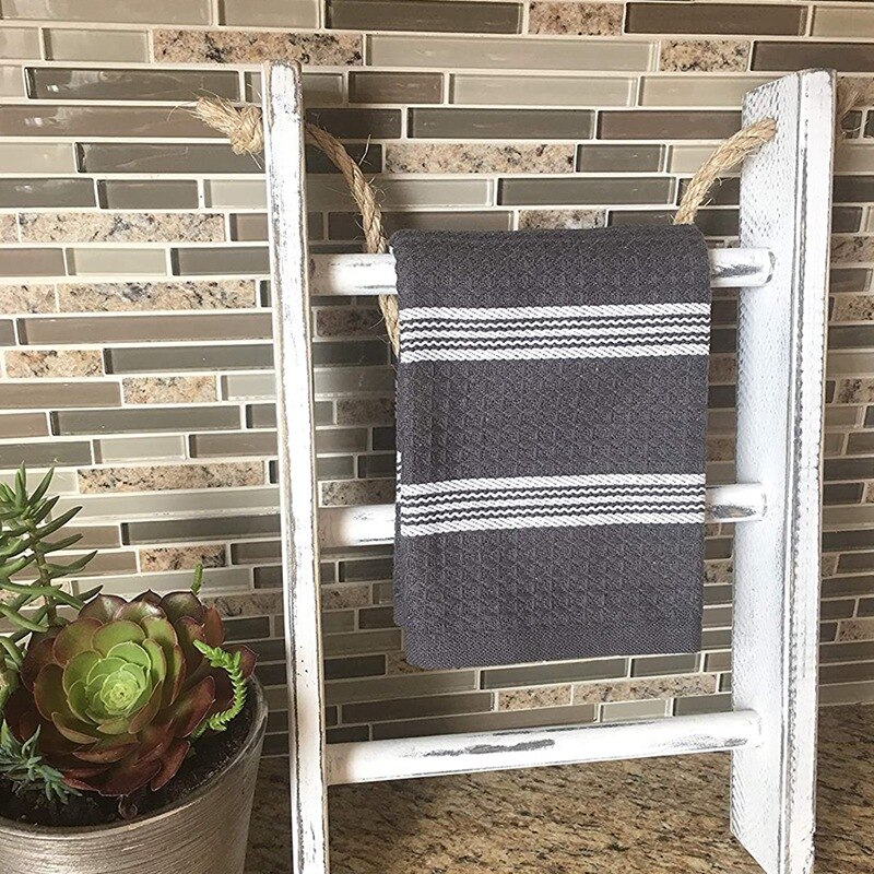 Escalera para colgar en la pared, toallero rústico de madera lavada en blanco, estante de toallas de decoración de granja con cuerda ajustable