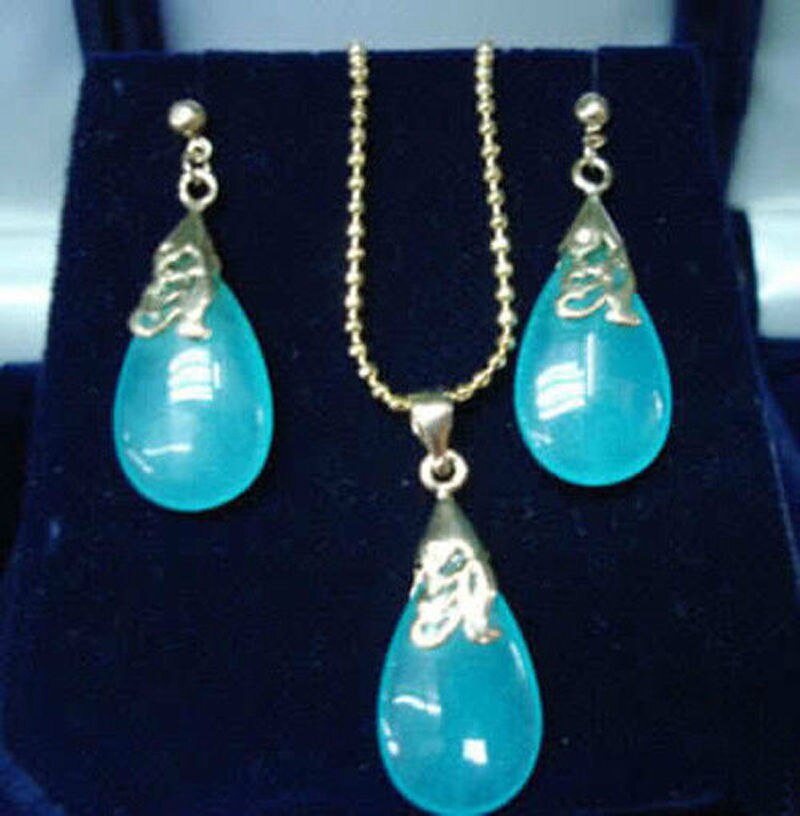 Natuurlijke blauwe jade hanger ketting & oorbellen set