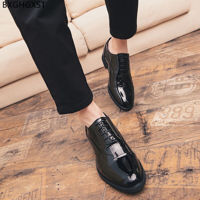 En Cuir verni Chaussures Hommes Chaussures Habillées Élégantes pour Homme 2022 Noir Chaussures De Mariage Mariée Chaussures Homme Cuir 남성 로퍼 جزم رجالي ماركة