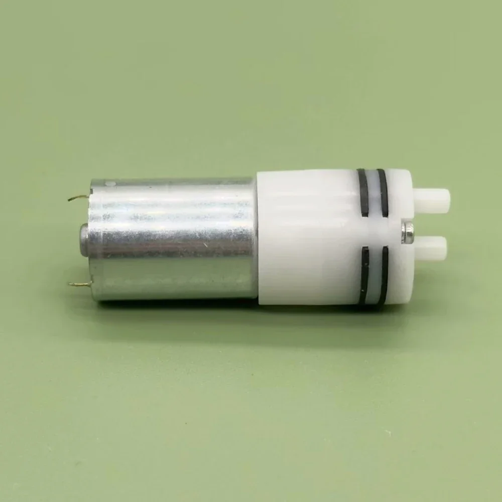 Micro waterpomp  dc 3.7v 5v 480ml/ min 130 motorpomp membraan mini onderdruk usb dubbel gat elektrische waterpomp