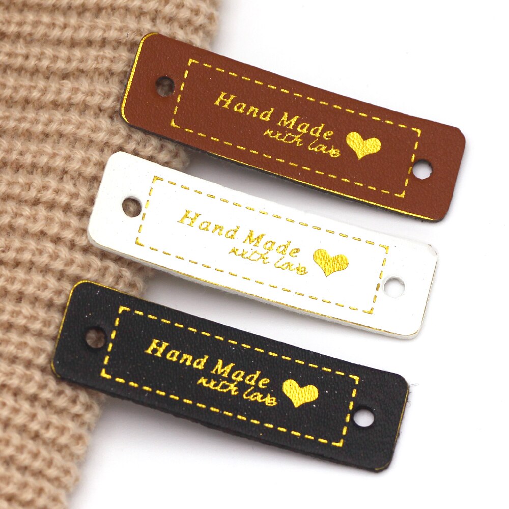 50 st 56 x 15mm etiketter bruna/svarta/vita etiketter handgjorda hjärtmönster läderetikett gjord med kärlek gör det själv kläder sytillbehör