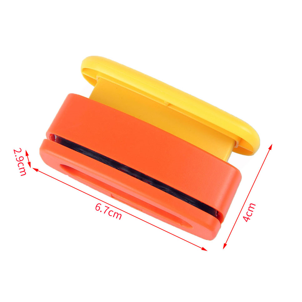 Mini Paper Craft Puncher Hole Punch Shaper For DIY Greeting Card Random Color 1Pc
