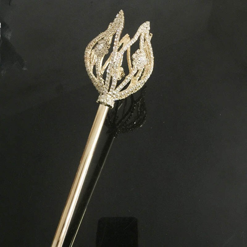Bling krystal scepter tryllestav guld / sølv farve tiaras og kroner scepter konge dronning bryllupsfest fest kostumer håndholdte rekvisitter: Stil 4