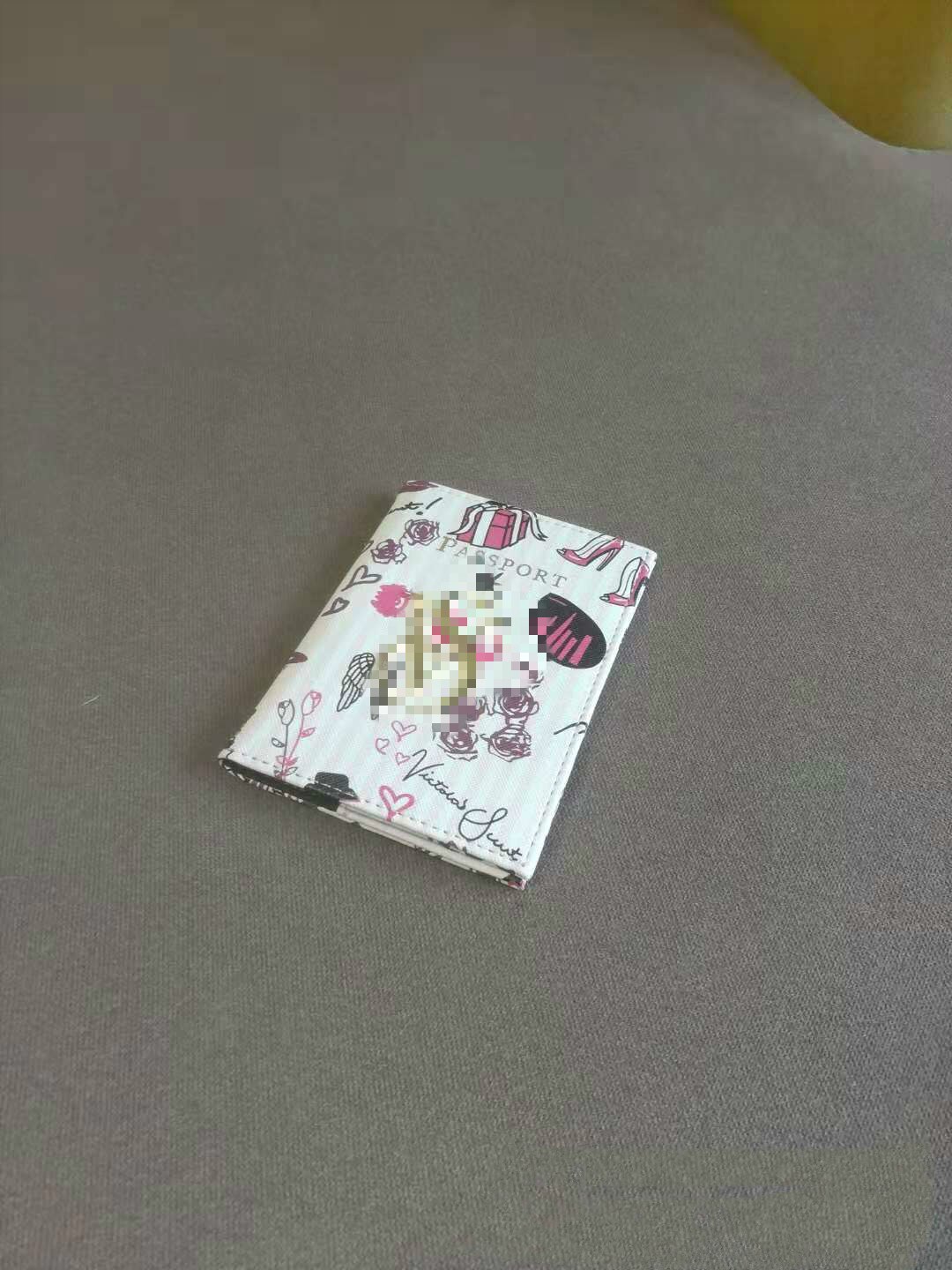 Mode Mannen Vrouwen Reizen Lederen Beschermhoes Pakket Kaarthouder Bloemen Protector Paspoort Portemonnee Credit Paspoort Kaart