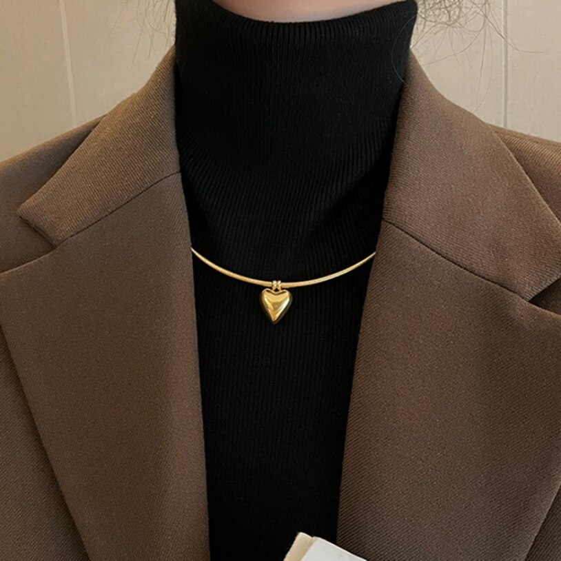 316L Stainless Steel Upscale Jewelry Magnet Buckle Love Heart Choker Round Snake Chain Necklaces Pendants For Women