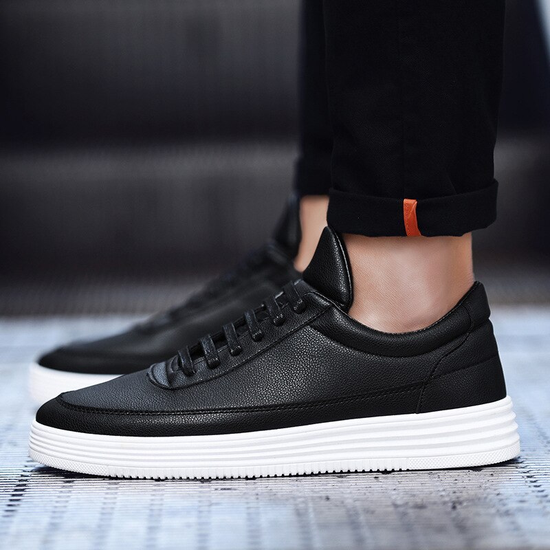 Män sneakers mjukt läder fritidsskor platt märke sneakers herr vita skor svart  ka015